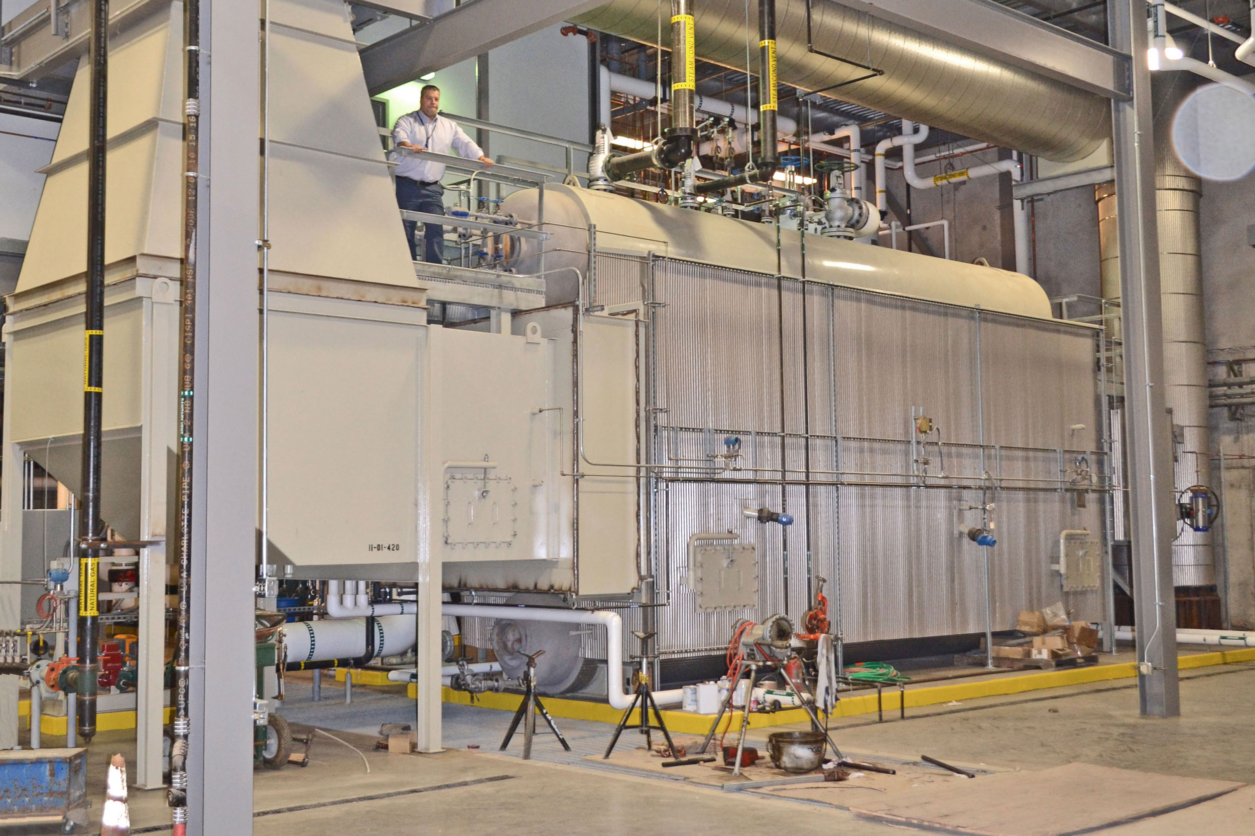 Albany Med 03 wide 2 steam condensate tank